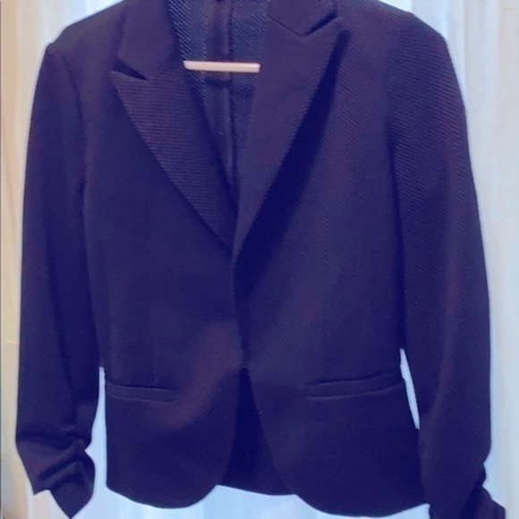 Amanda + Chelsea blazer - Picture 4 of 5